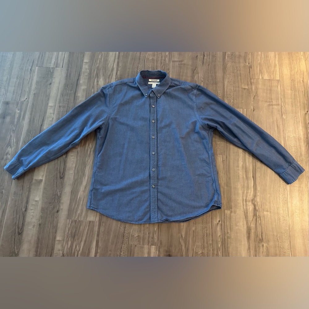 Men’s Long-Sleeve Button-down Shirt. Standard-fit Long-sleeve Oxford Shirt. XL - Picture 5 of 5